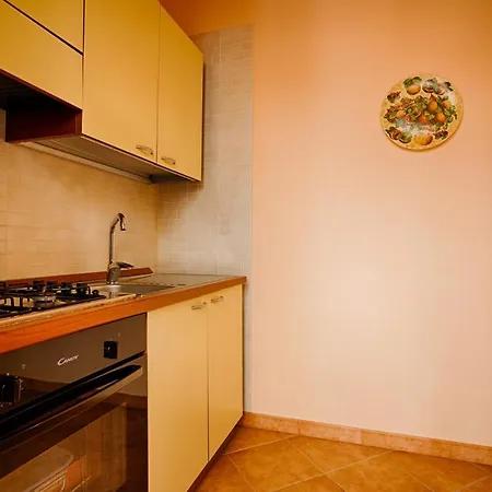 Corso Garibaldi - Castellammare Flats Lägenhet